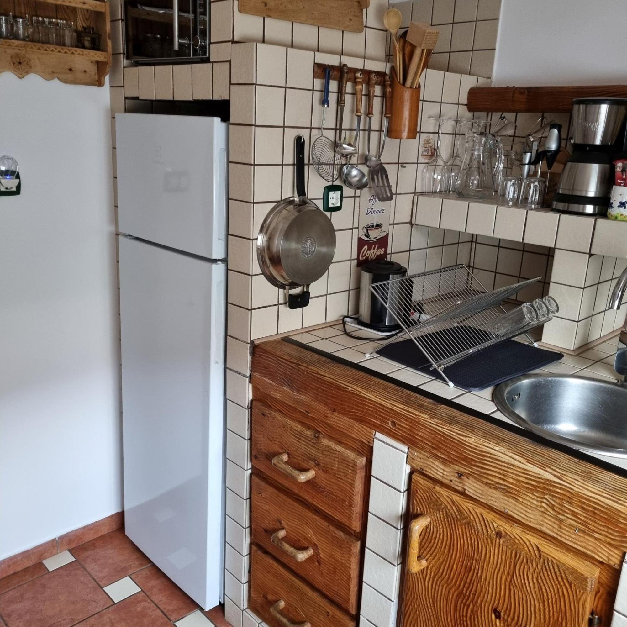 Kertvarosi Apartman Tiszaújváros 外观 照片