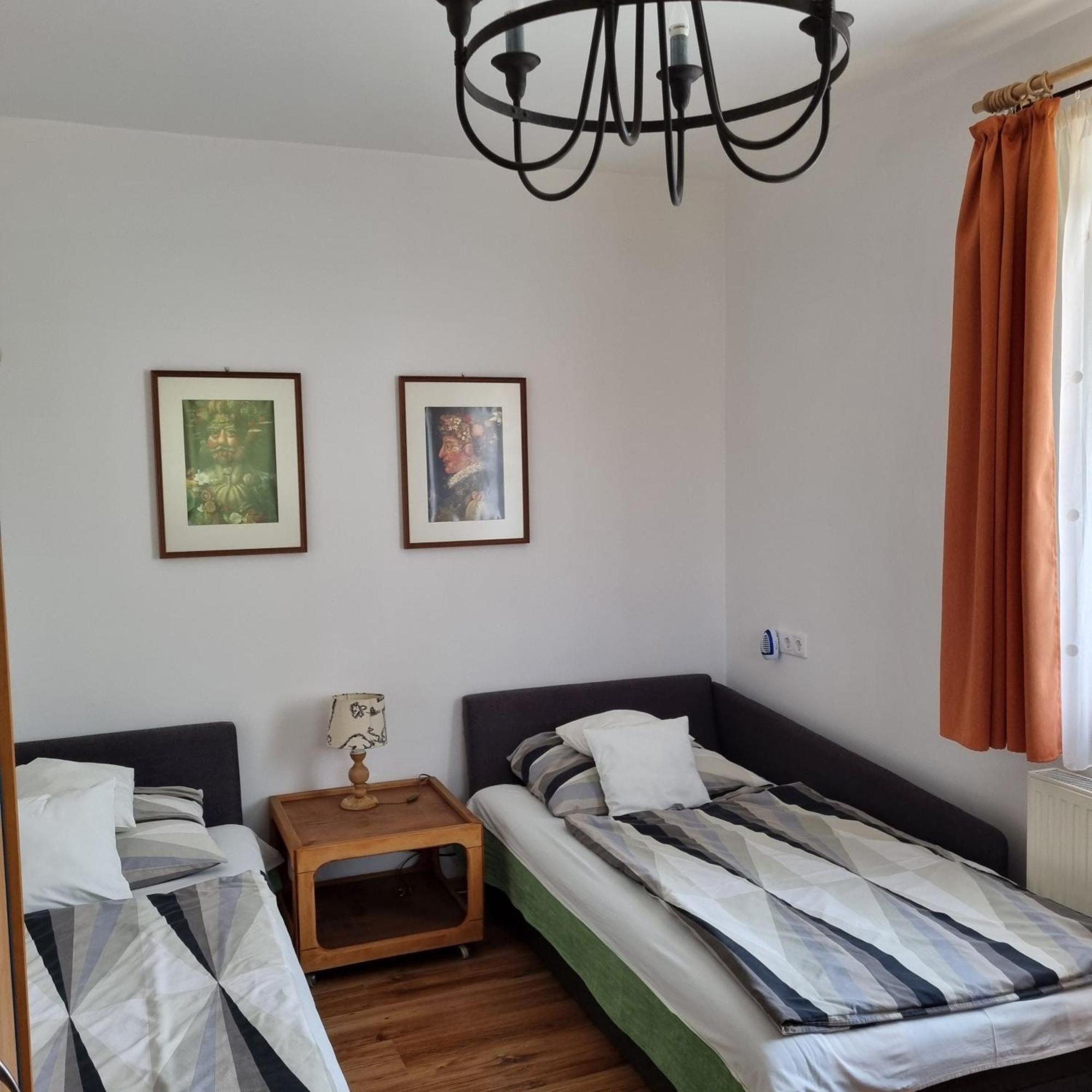 Kertvarosi Apartman Tiszaújváros 外观 照片