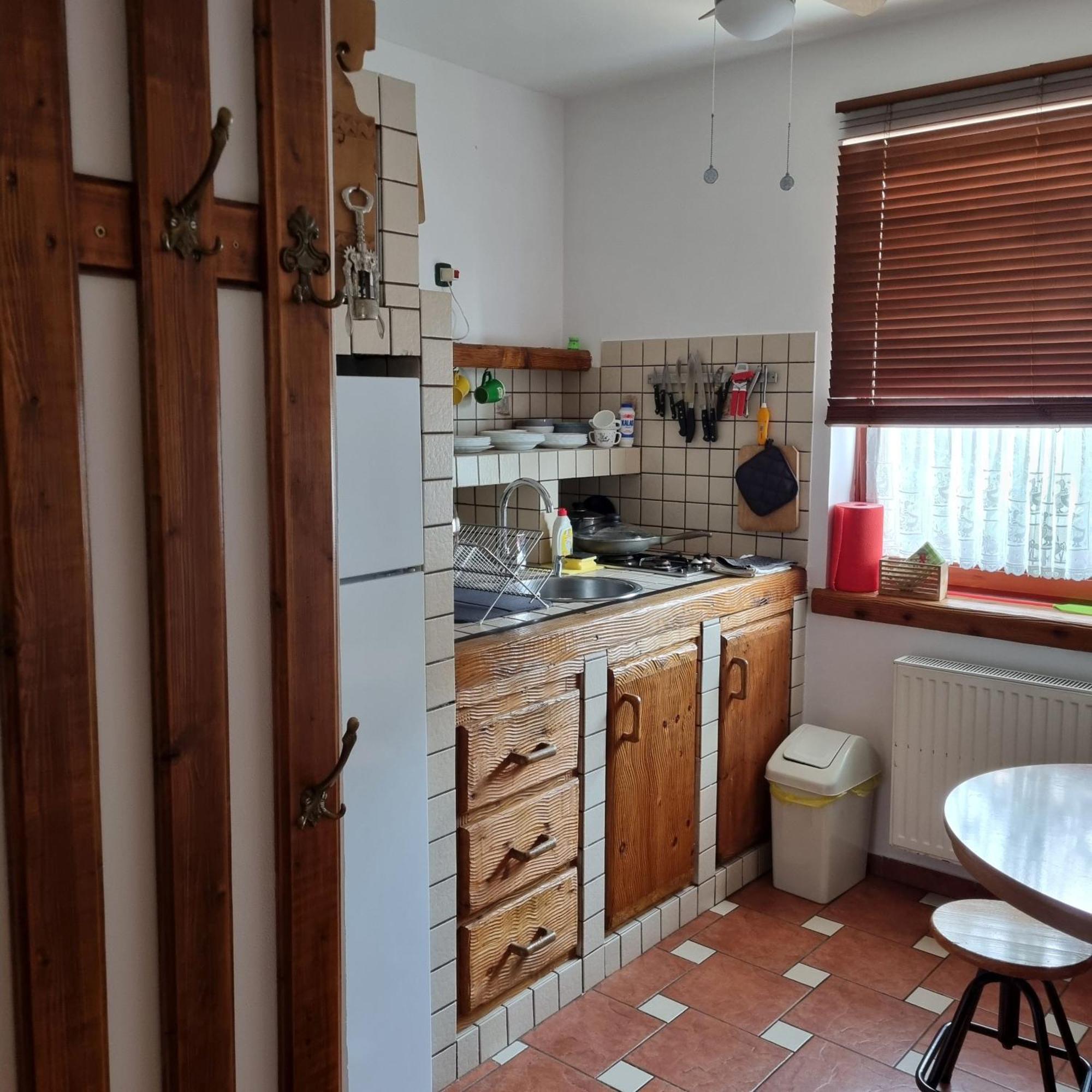 Kertvarosi Apartman Tiszaújváros 外观 照片
