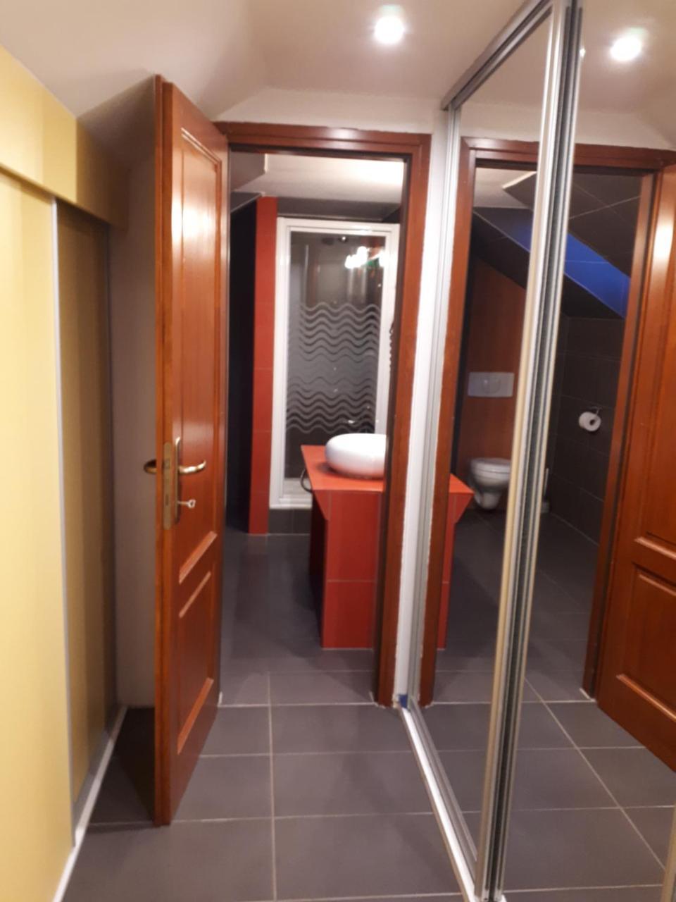 Kertvarosi Apartman Tiszaújváros 外观 照片